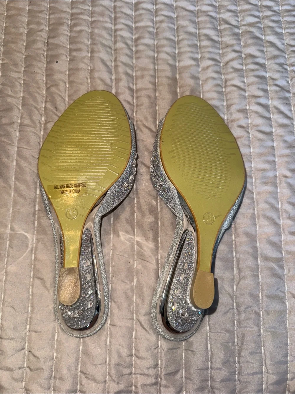 SILVER GLITTER WEDGE HEELS SIZE 6